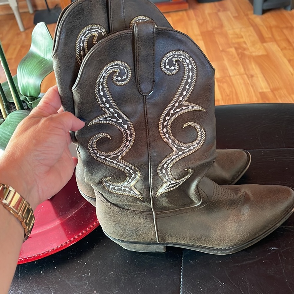 Cowboy boots